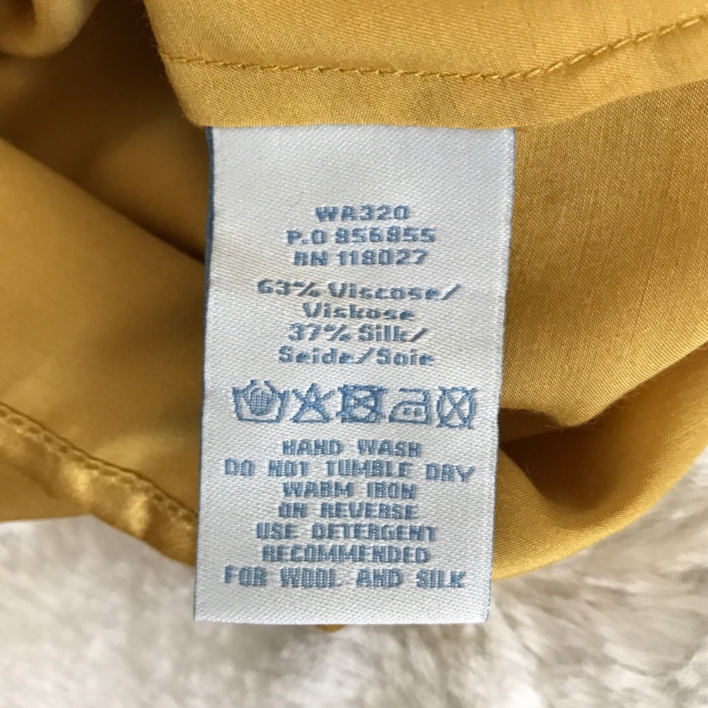Boden Gold Silk Blend Embellished Collar Sleeveless Blouse US14 - Picture 11 of 12